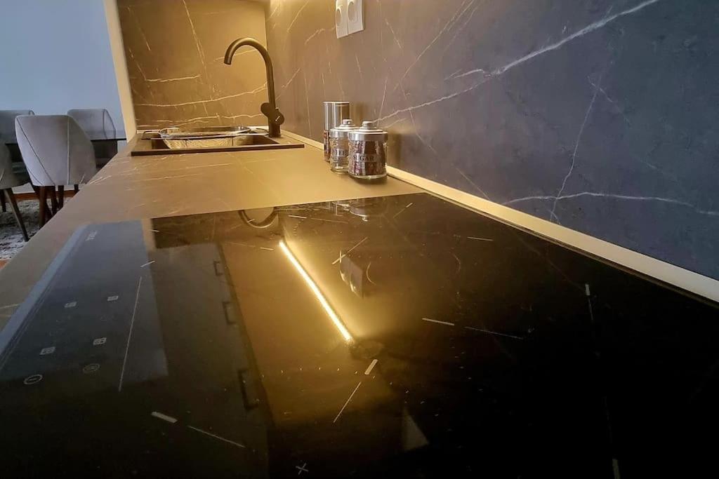 Petite Palace Aristotelous 2 Солун Екстериор снимка